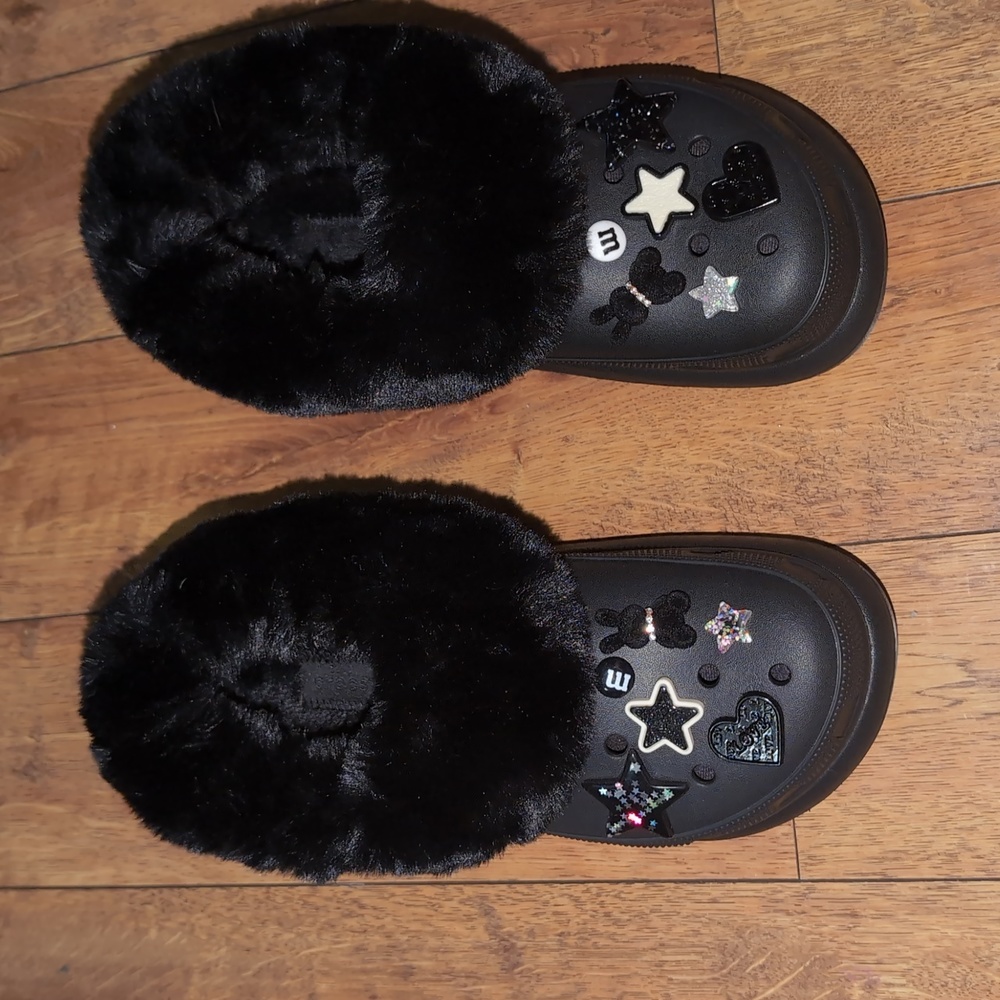 Crocs Furever Crush shoe